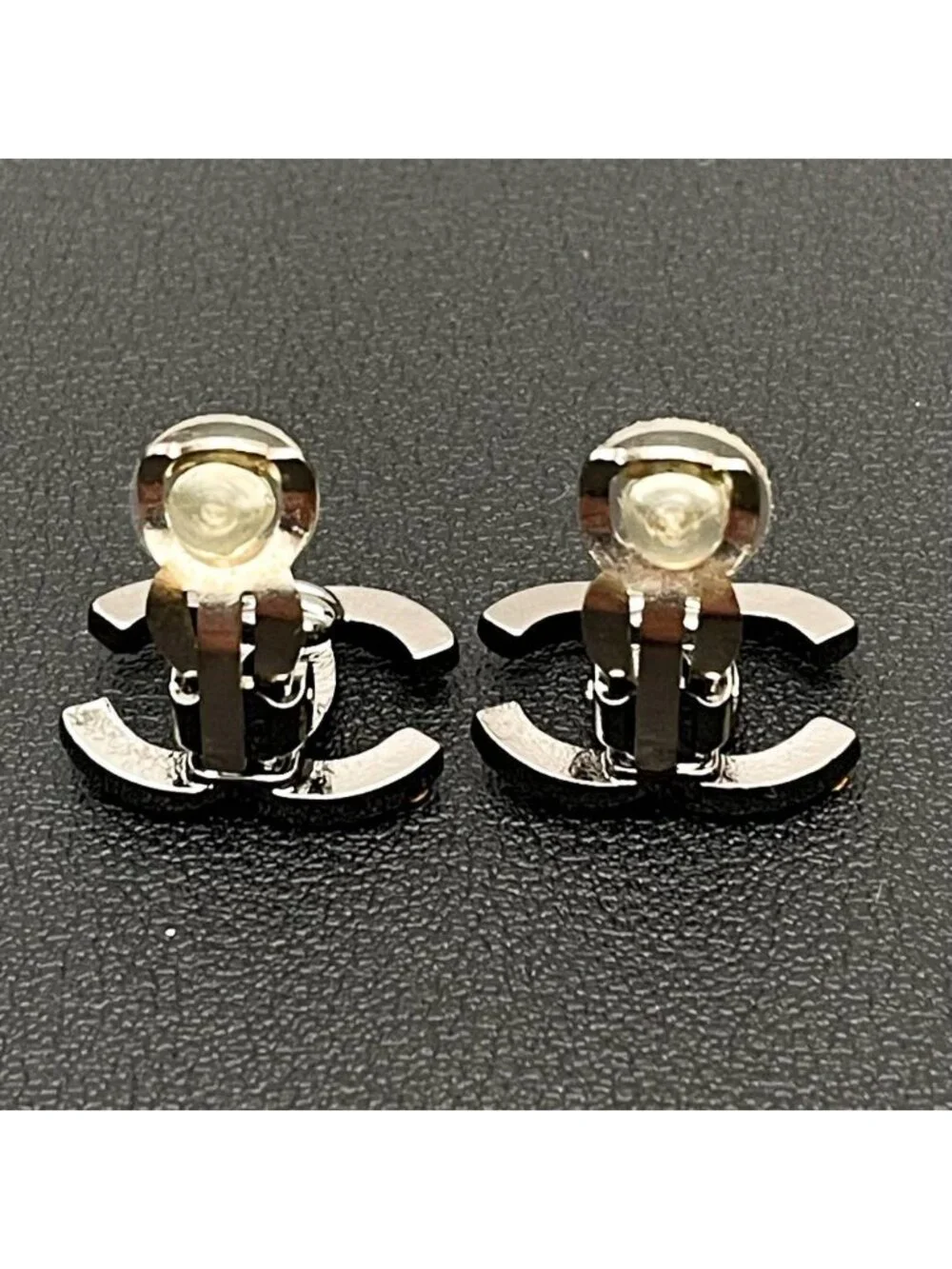 Chanel CC Logo Earrings 03A Rhinestone Icon